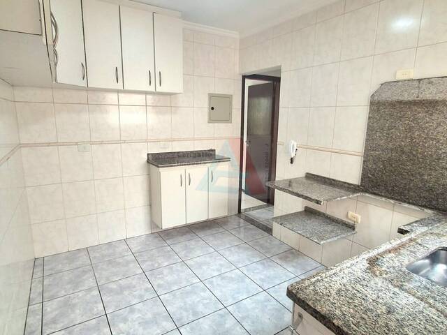 #142 - Apartamento para Venda em Santo André - SP