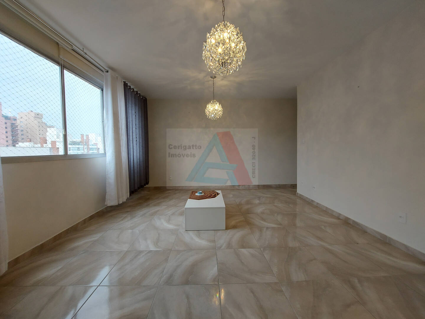 Apartamento à venda e aluguel com 3 quartos, 125m² - Foto 4
