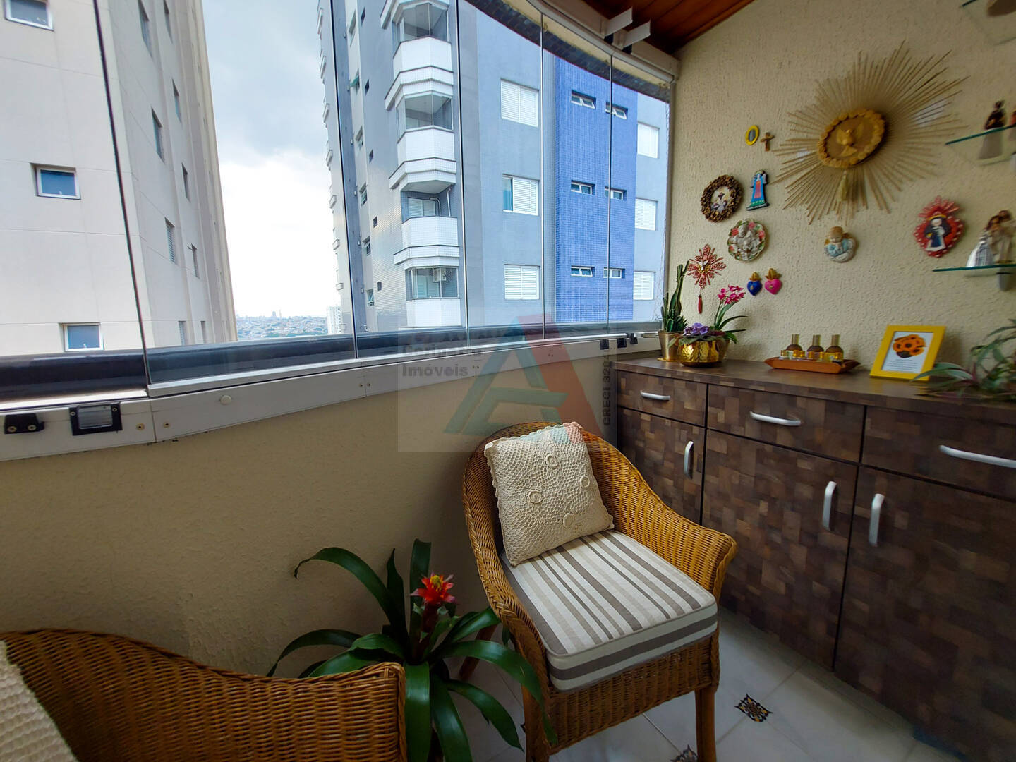 Apartamento para alugar com 2 quartos, 68m² - Foto 11