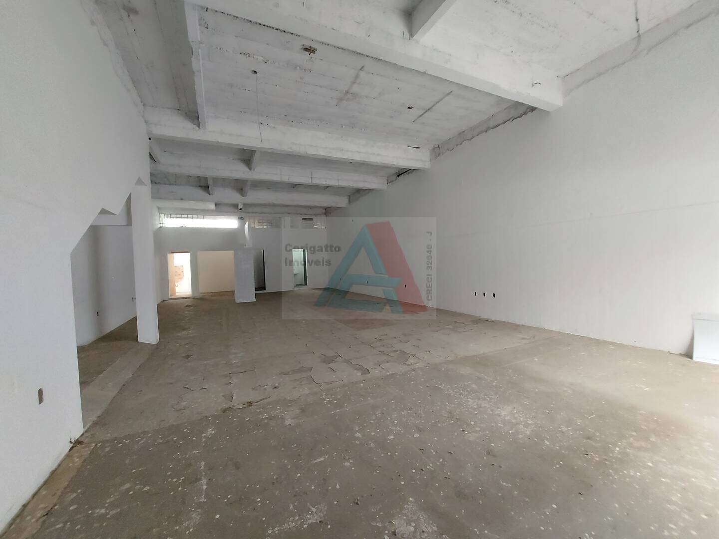 Depósito-Galpão-Armazém à venda e aluguel, 172m² - Foto 1