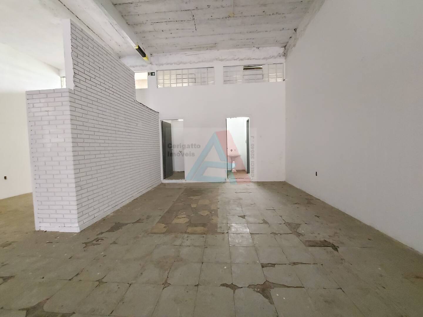Depósito-Galpão-Armazém à venda e aluguel, 172m² - Foto 7