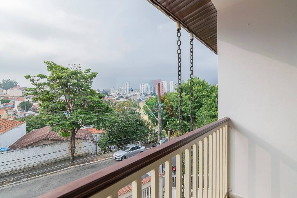 Casa para alugar com 3 quartos, 215m² - Foto 12