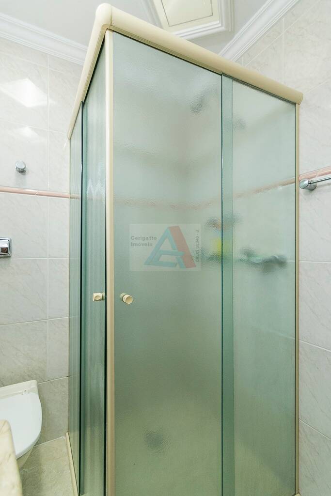 Casa para alugar com 3 quartos, 215m² - Foto 18