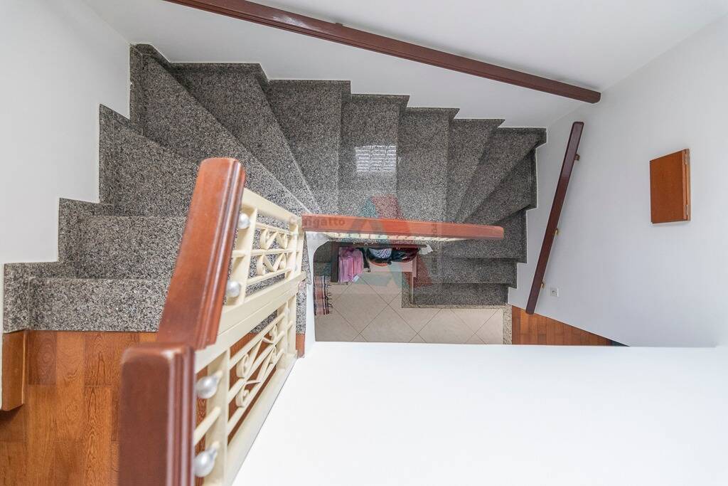 Casa para alugar com 3 quartos, 215m² - Foto 22