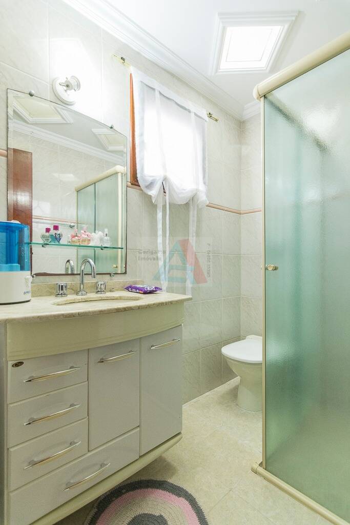 Casa para alugar com 3 quartos, 215m² - Foto 23