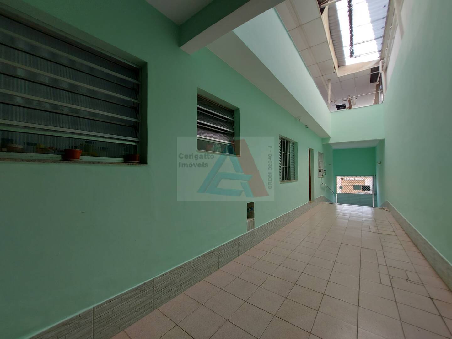 Casa, 2 quartos, 340 m² - Foto 1